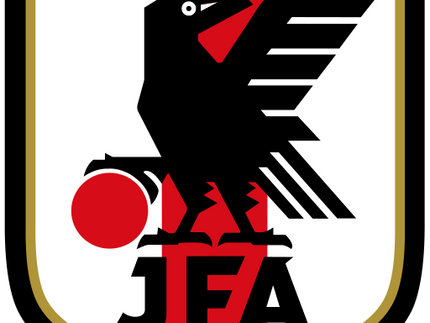 Emblema ufficiale della japan football association con uccello nero su scudo rosso e bianco nella collezione giappone