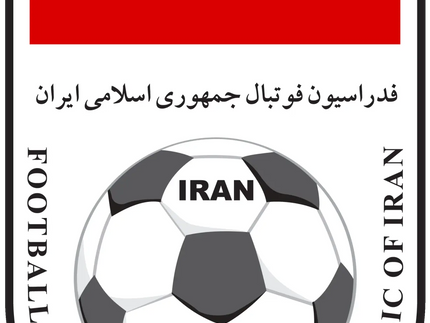 L’emblema del calcio iraniano con pallone bianco nero e bandiera nazionale nel crest ufficiale della federazione