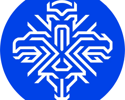 Logo geometrico bianco con motivi simmetrici su sfondo blu per la collezione islanda