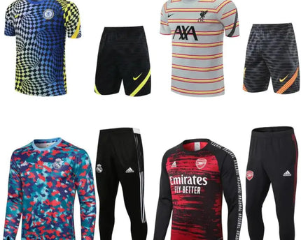 Kit da allenamento arsenal rosso e nero con scritta emirates fly better sul petto nella collezione kit maglie calcio