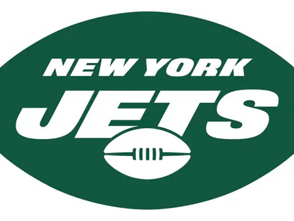Logo verde e bianco dei New York Jets con scritta in grassetto sopra un pallone da football stilizzato.