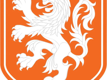 Emblema a scudo arancione con leone rampante bianco dettagliato e logo knvb bianco nella collezione Olanda