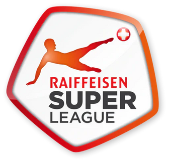 Il logo raiffeisen super league presenta un giocatore di calcio arancione che calcia una palla rossa e bianca in uno stemma esagonale.