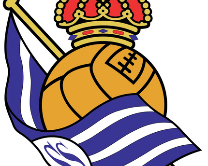 L’emblema della real sociedad con un pallone da calcio dorato e corona rosso oro su bandiera a righe blu e bianche
