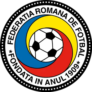 L’emblema della federatia romana de football con pallone da calcio bianco e nero e bande swirl nei colori nazionali romeni