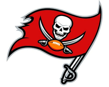 Bandiera rossa con teschio bianco spade incrociate e pallone arancione logo tampa bay buccaneers