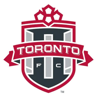 Lo stemma del toronto fc presenta un design a scudo con colori rosso bianco e grigio scuro nella collezione toronto fc