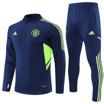 Kit Giacca Blu + Tuta Manchester United 2022/23 (con Taglia Bambino)