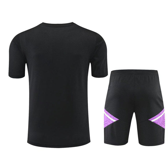 Kit Maglia Nera Allenamento + Pantaloncini Real Madrid 2022/23