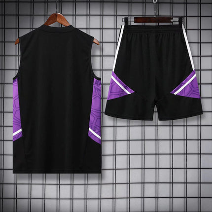 Kit Maglia Nera + Pantaloncini Real Madrid 2022/23