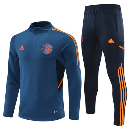Kit Giacca Blu  + Tuta Manchester United 2022/23(con  Taglia Bambino)