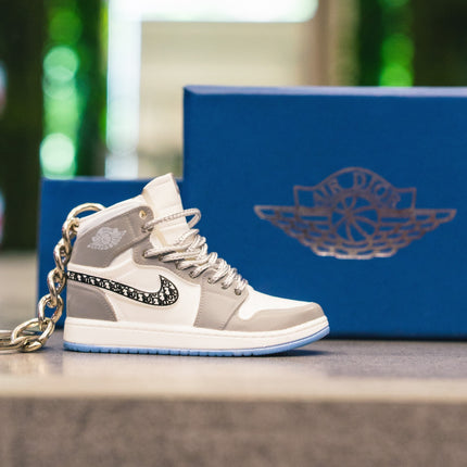 Portachiavi Jordan x Dior con Box