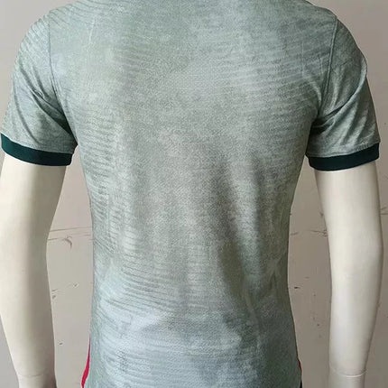 Maglia Liverpool Allenamento Grigia 2022/23