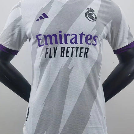 Maglia Versione Allenamento Real Madrid 2022/23
