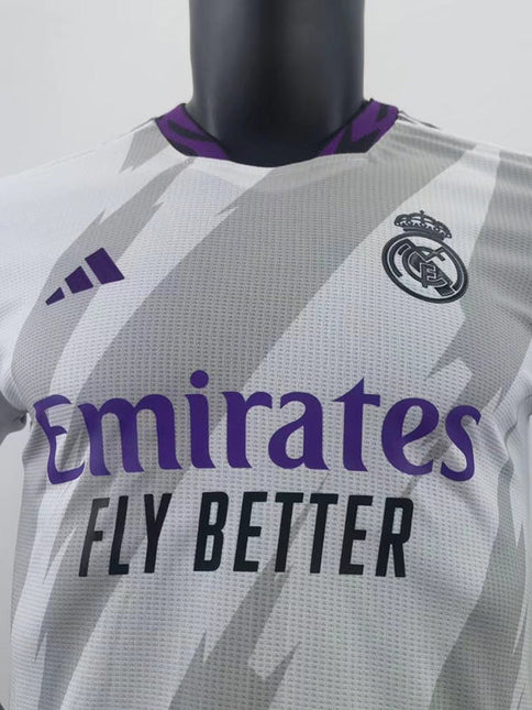 Maglia Versione Allenamento Real Madrid 2022/23