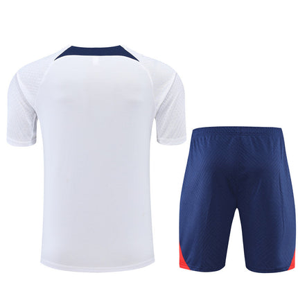 Kit Maglia Bianca + Pantaloncini PSG 2022/23