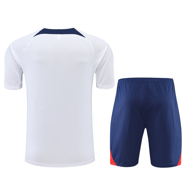 Kit Maglia Bianca + Pantaloncini PSG 2022/23