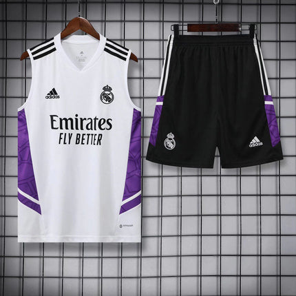 Kit Maglia + Pantaloncini Real Madrid 2022/23