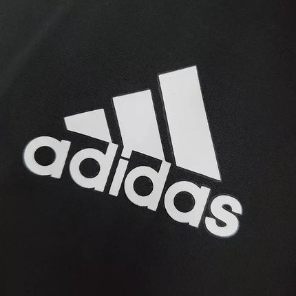 Manchester United Black Windbreaker 2022/23