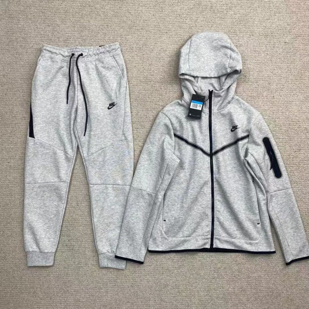 Kit Felpa con Cappuccio Nike Tech + Tuta Grigia 2021/22 REPLICA