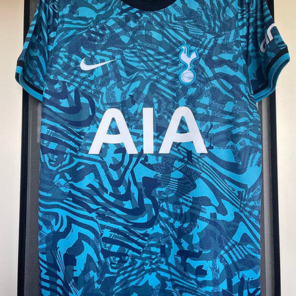 Terza Maglia Tottenham 2022/23 ( con Taglia XXXL e Taglia Bambino )
