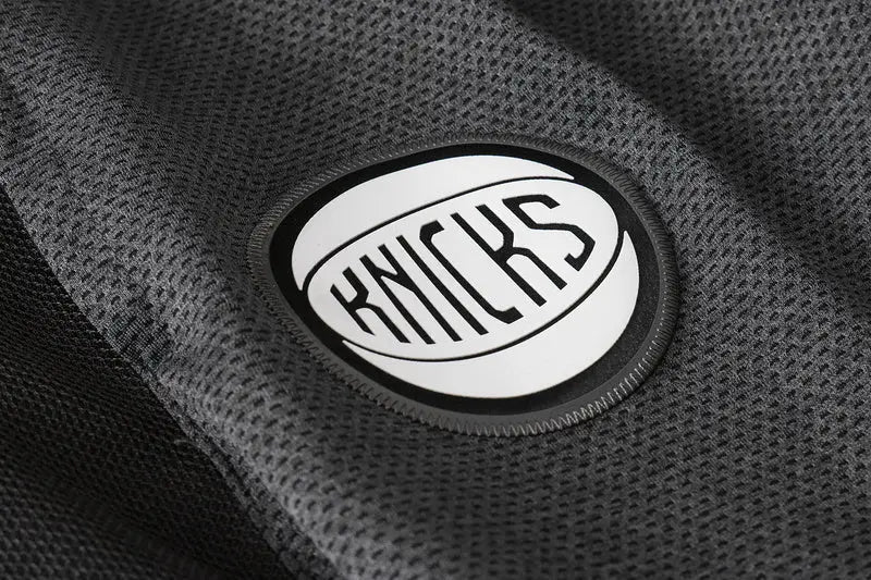 Kit Giacca a Zip con Cappuccio + Tuta NBA New York Knicks 2021/22_maglia_calcio_prezzo_basso_ L’OutfitdelCalcio.