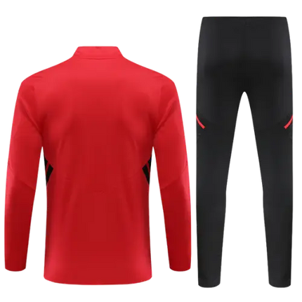 RED JACKET + MANCHESTER UNITED TRACKSUIT 2022/23