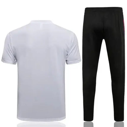 PARIS JERSEY KIT + PSG X JORDAN TRACKSUIT 2021/22