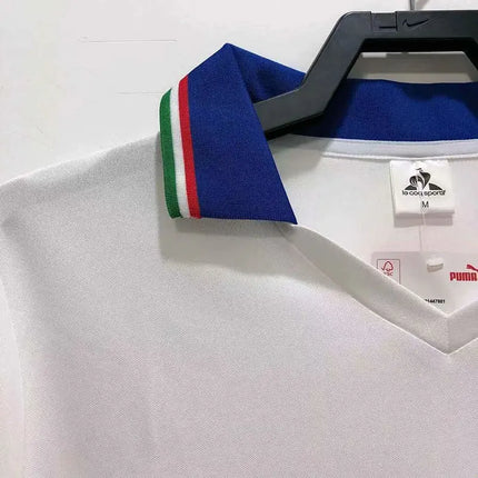 Italy Away Retro Shirt 1982/83 (National Teams)