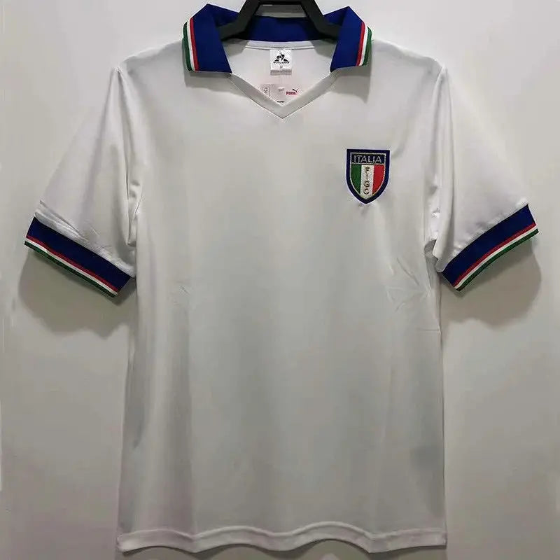 Italy Away Retro Shirt 1982/83 (National Teams)