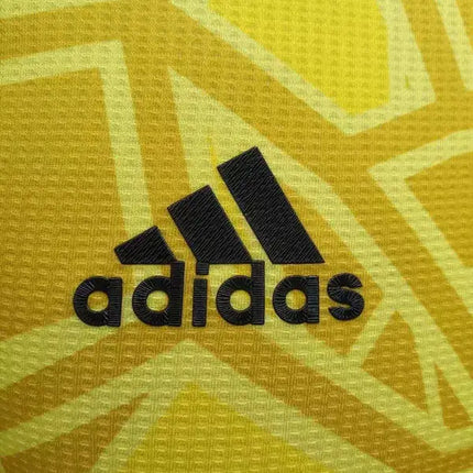 Manchester United Goalkeeper Jersey Yellow 2022/23