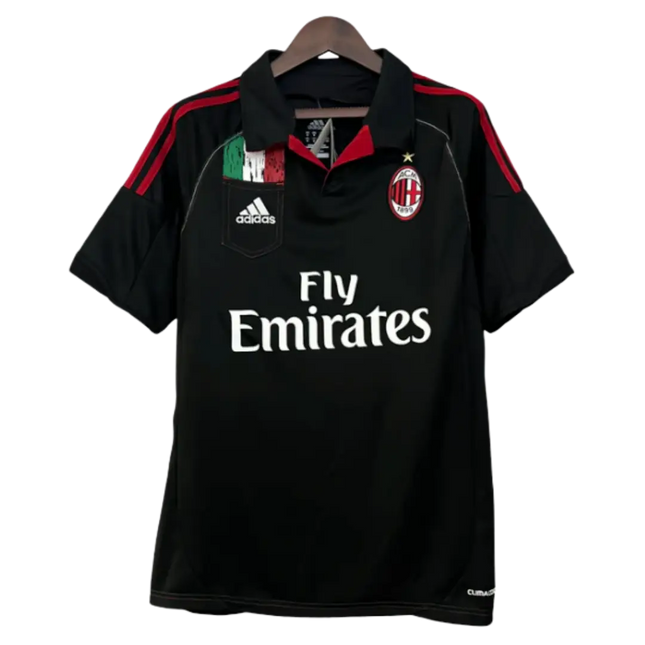 MAGLIA MILAN 2012/13 RETRO_maglia_calcio_prezzo_basso_ L’OutfitdelCalcio.