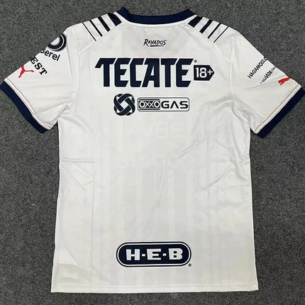 Maglia monterrey home 2022 23 vista posteriore con strisce bianche e blu navy e loghi tecate 18 plus e oxxo gas