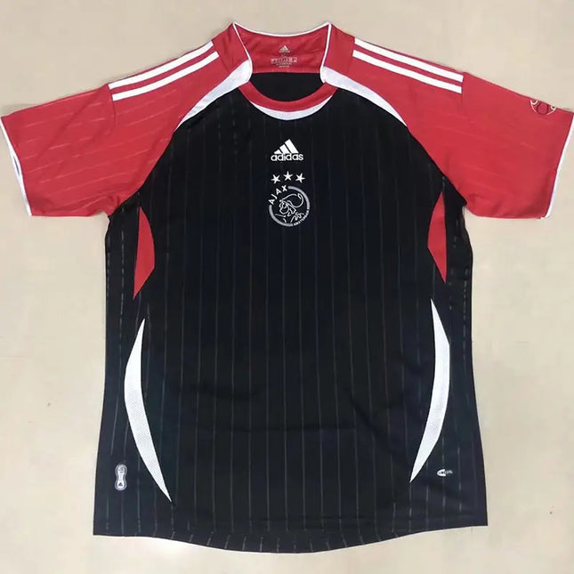 Maglia Retro Ajax Allenamento 2006/07_maglia_calcio_prezzo_basso_ L’OutfitdelCalcio.