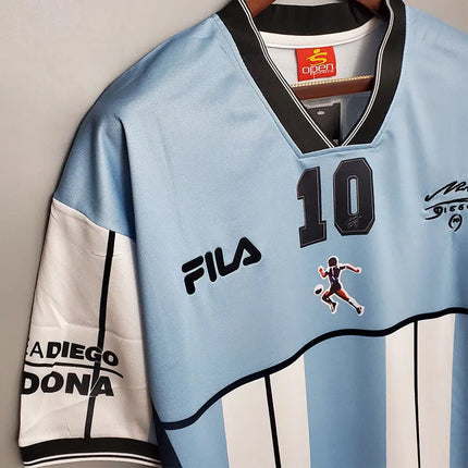 Retro Argentina Home 2001/02 Jersey (National Teams)