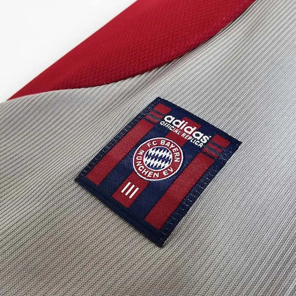Retro Bayern Munich Away Shirt 1998/99