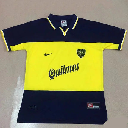 Maglia retro boca juniors home 1998 99 gialla e blu navy a righe con logo sponsor quilmes nero nike swoosh e scudetto club