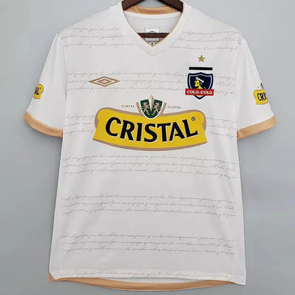Maglia retro colo-colo home 2011/12 bianca con logo sponsor cristal giallo e nero e stemma del club sul petto