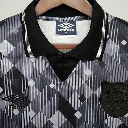 Retro England Away Shirt 1990/91 (National Teams)