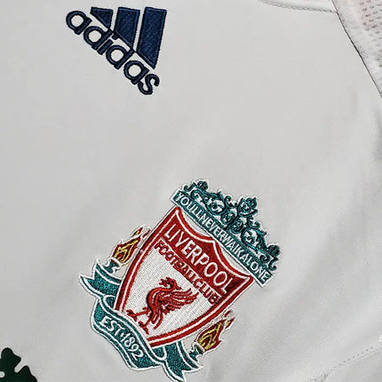 Liverpool Away Retro Shirt 2006/07
