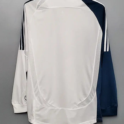 Liverpool Away Retro Shirt 2006/07