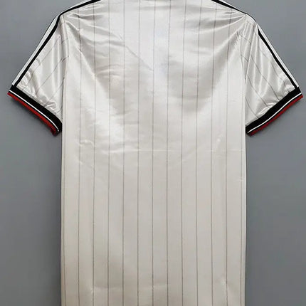 Retro Manchester United Away Shirt 1983/84