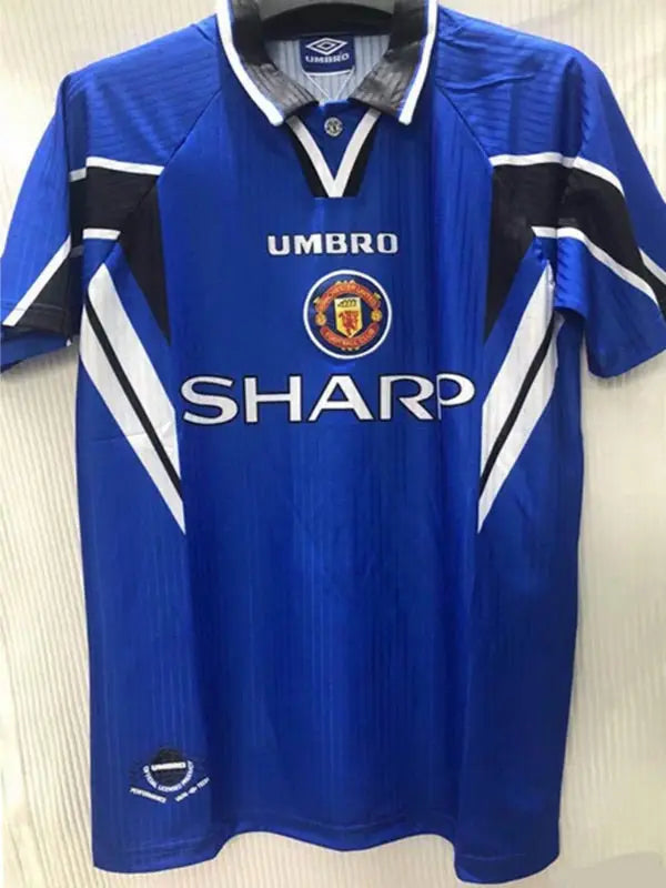 Manchester United 1996/97 Away Retro Shirt