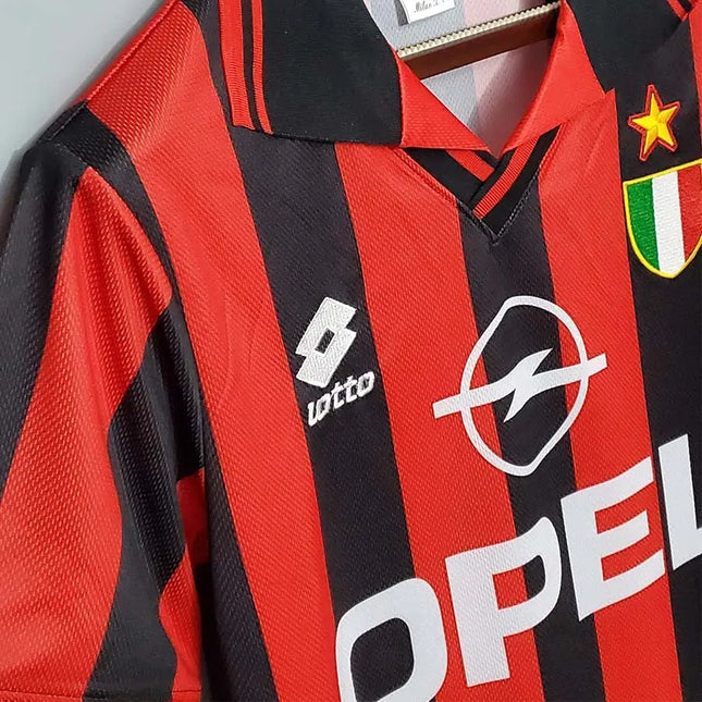 Maglia Retro Milan Home 1996/97_maglia_calcio_prezzo_basso_ L’OutfitdelCalcio.