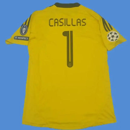 Real Madrid 2011/12 Retro Goalkeeper Jersey