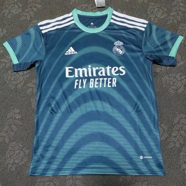 Maglia Retro Real Madrid Allenamento1997/98_maglia_calcio_prezzo_basso_ L’OutfitdelCalcio.