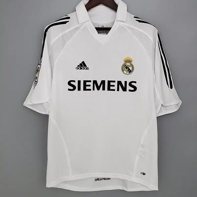 Retro Real Madrid Home Jersey 2005/06