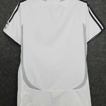 Retro Real Madrid Home Jersey 2006/07