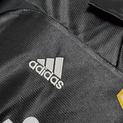 Real Madrid Away Retro Jersey 1999/2000