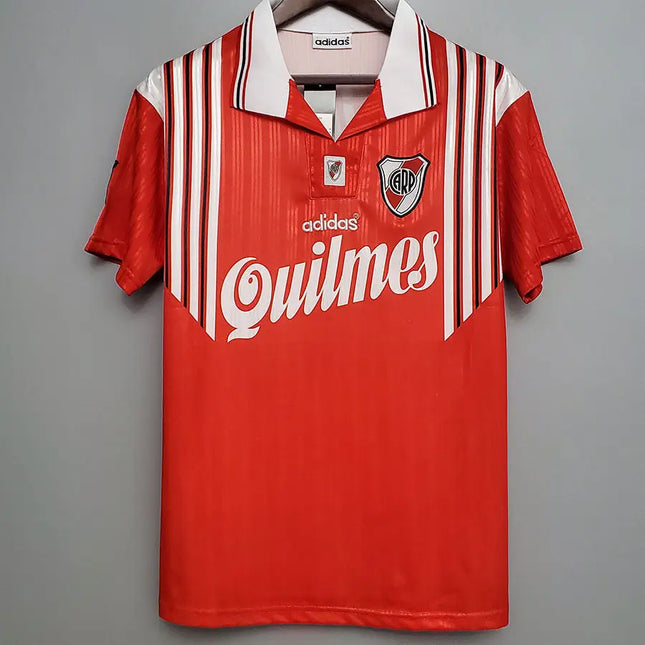 Maglia retro river plate trasferta 1995 96 adidas da calcio rossa e bianca a righe con branding quilmes